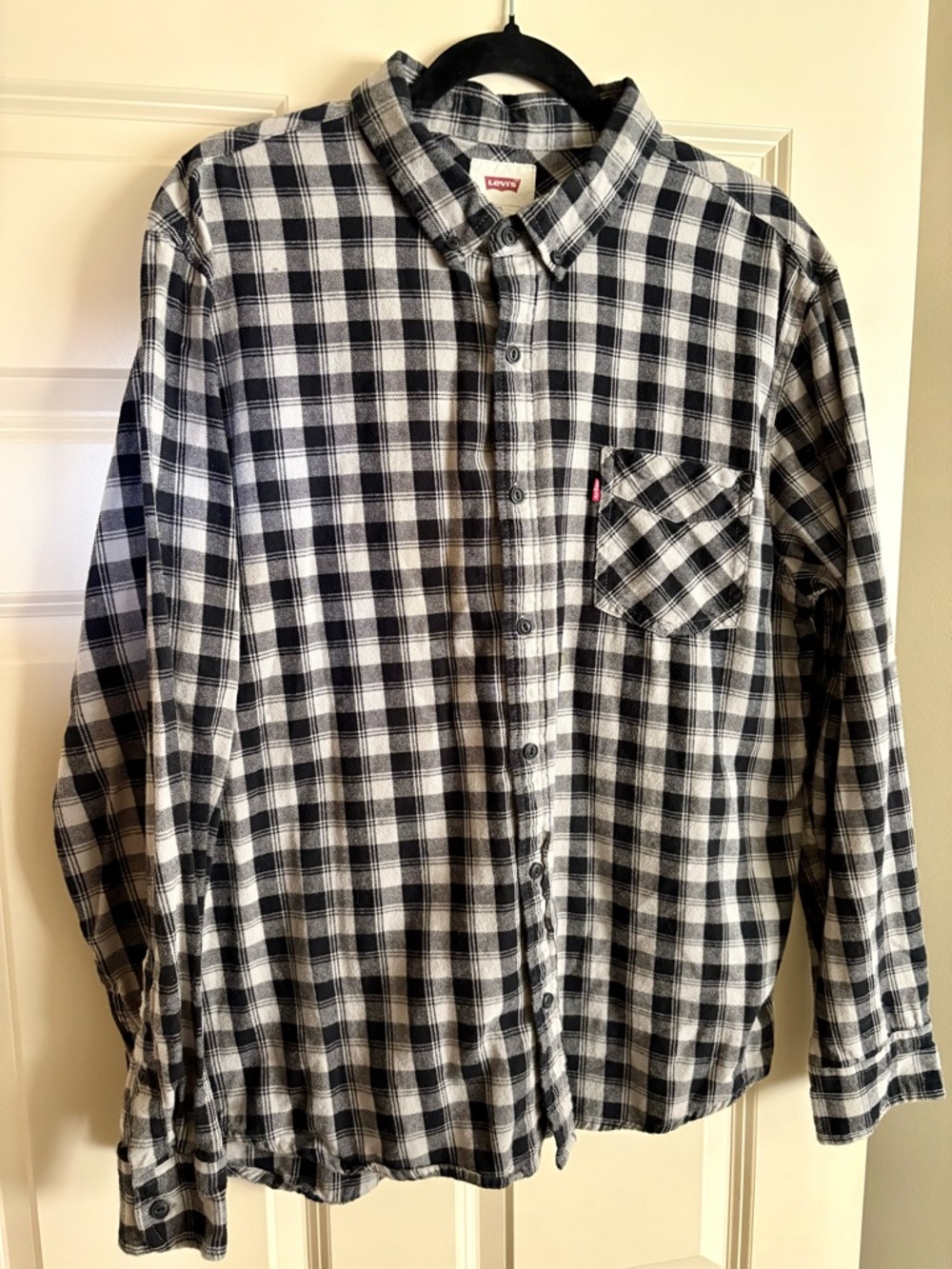 Levi's Black & Gray Plaid Button-Down Flannel Shirt XL